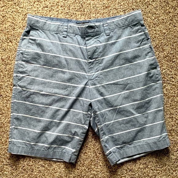 Banana Republic Blue Chambray Mens 